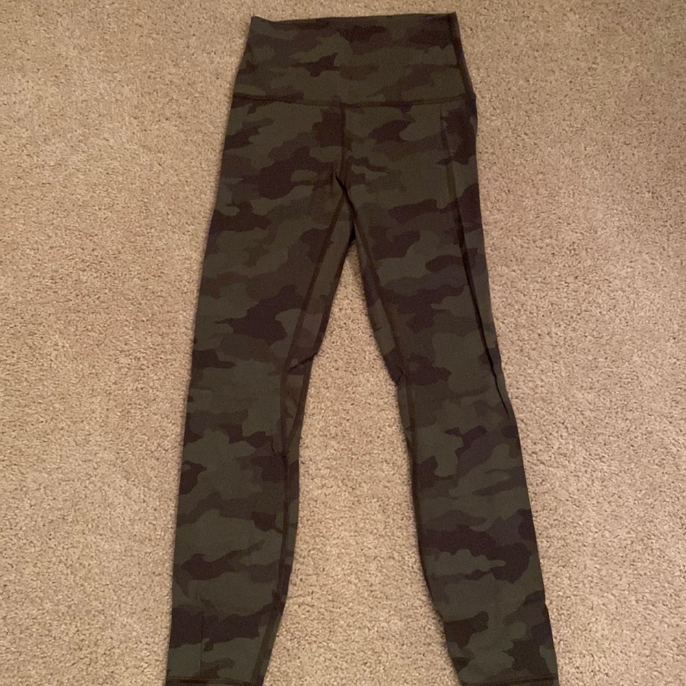 Lululemon camo leggings